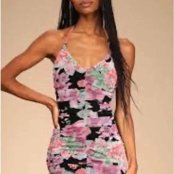 Lulu’s Women’s Floral Ruched Ruffles Mini Dress Size S - Picture 7 of 7